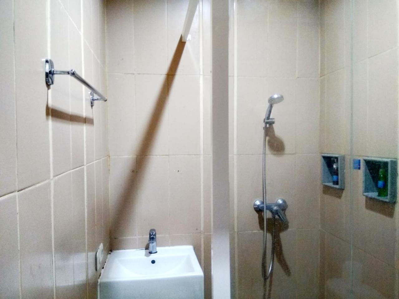 Reddoorz Near Legian Street Otel Dış mekan fotoğraf